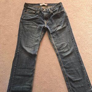 Levis 32x30 Relaxed Straight 559